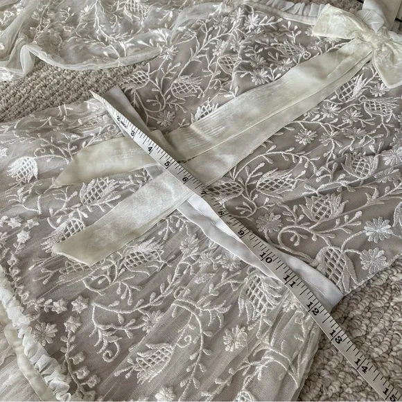 NEEDLE & THREAD WHITE LACE TIERED MIDI DRESS SIZE 2 - Picture 5 of 10